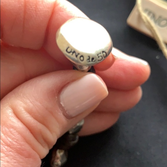 NWT Women’s Uno de 50 Bracelet Silver/Leather - Picture 6 of 11